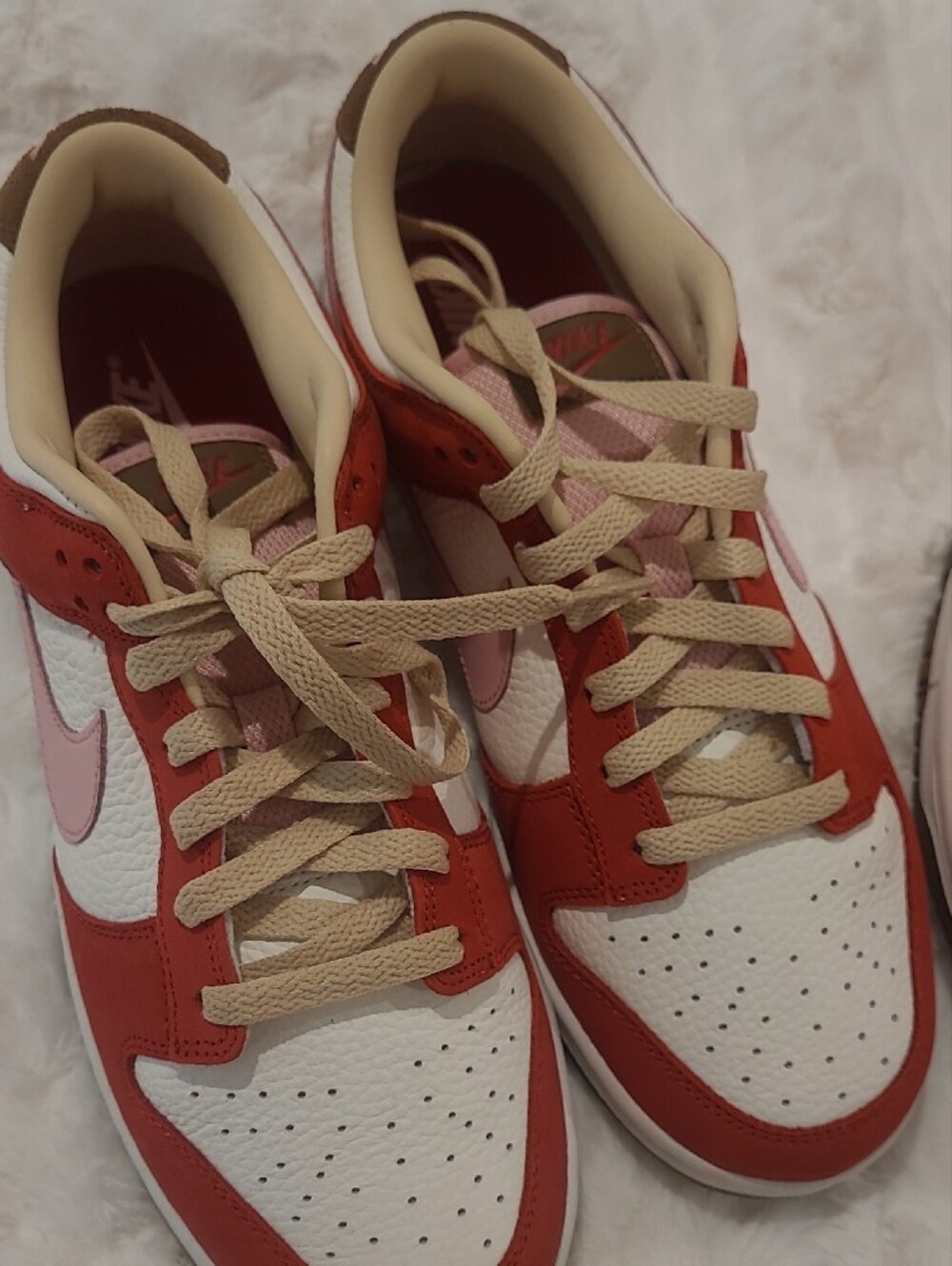 Nike Women 10 Low Dunk Pink Red Bacon NWOT - Picture 2 of 4